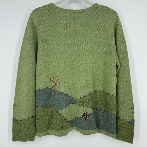 Vintage Green Sweater with Nature Scene - Picture 6 of 12